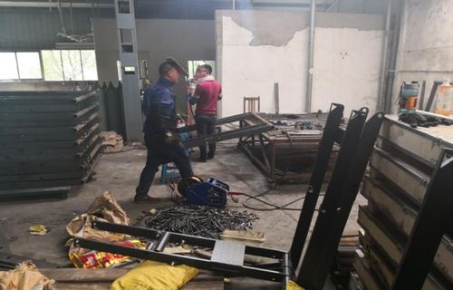 限期搬离厂中厂 煤矿安全的零容忍监管